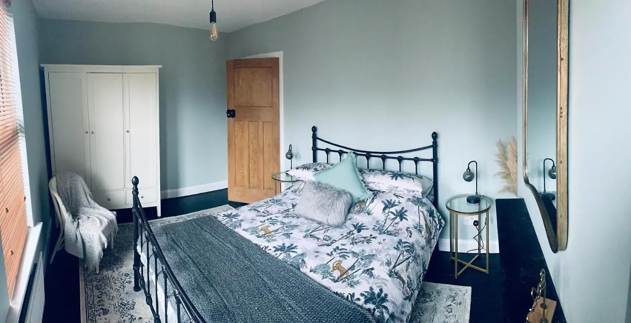 Bloom No2 Edwardian East Belfast Home In Fantastic Location Великобритания