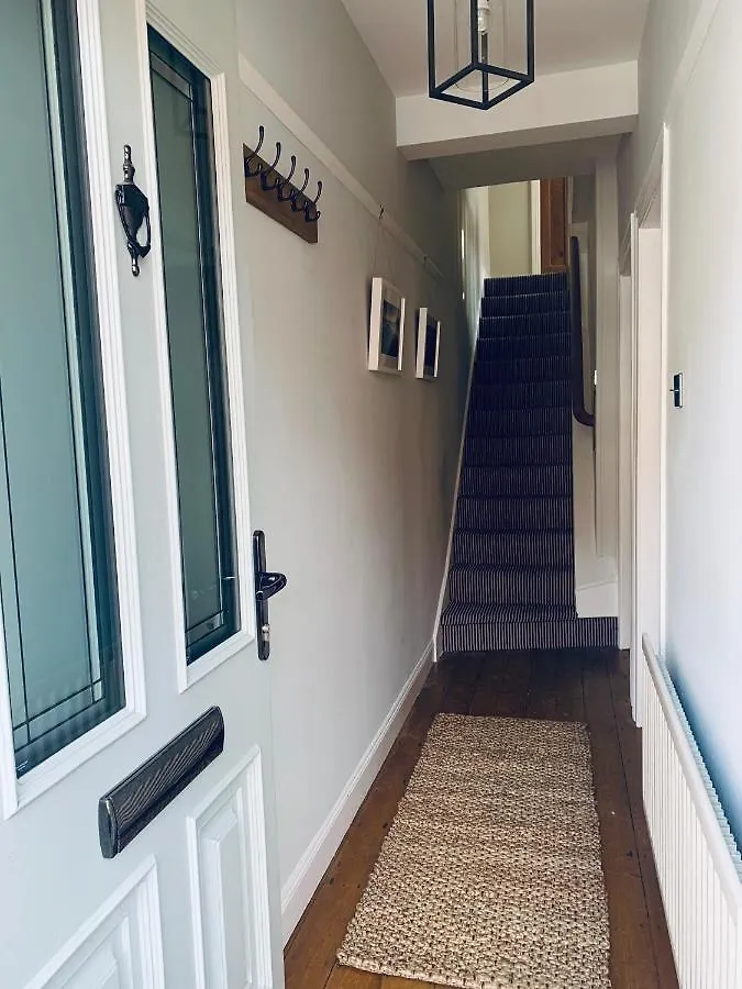 Bloom No2 Edwardian East Belfast Home In Fantastic Location 0*,